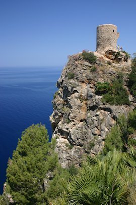 Torre del Verger an der Steilküste